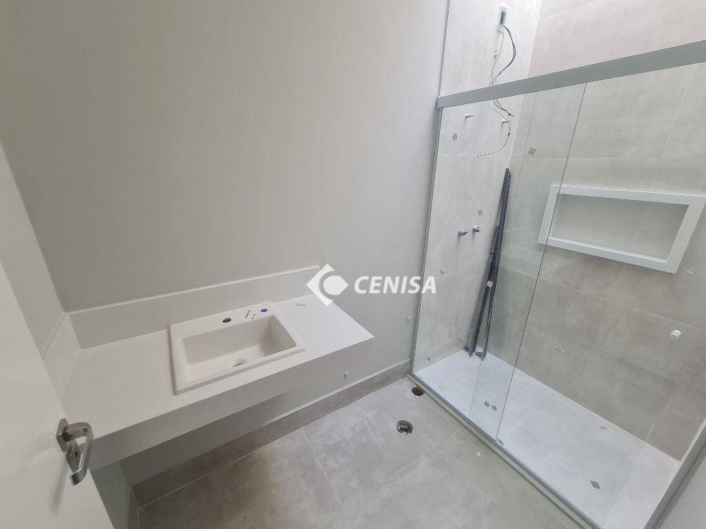 Casa à venda com 3 quartos, 206m² - Foto 29