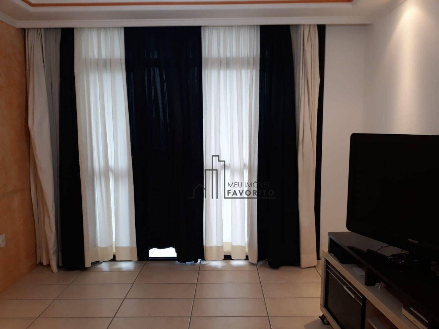 Apartamento para alugar com 3 quartos, 180m² - Foto 3