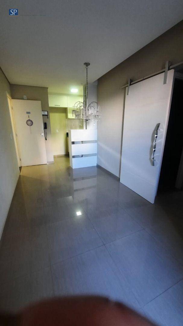 Apartamento à venda com 2 quartos, 57m² - Foto 2