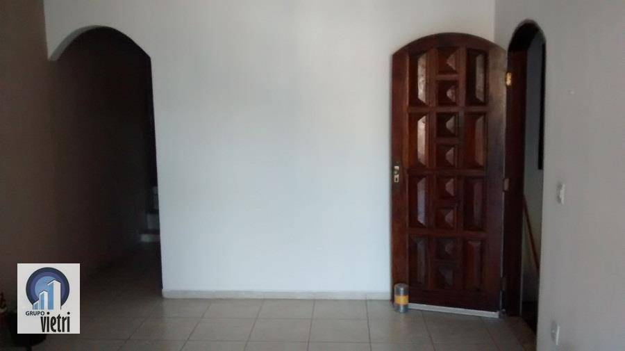 Sobrado à venda com 4 quartos, 300m² - Foto 17