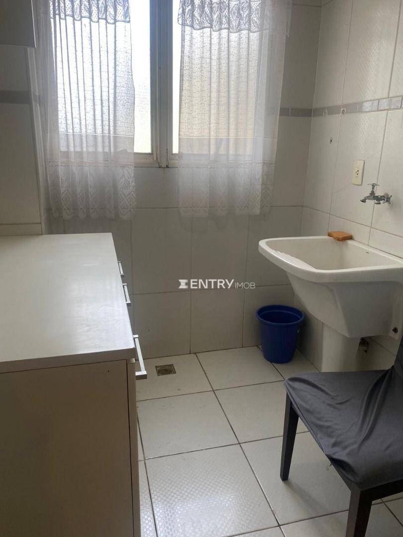 Apartamento à venda e aluguel com 3 quartos, 125m² - Foto 4