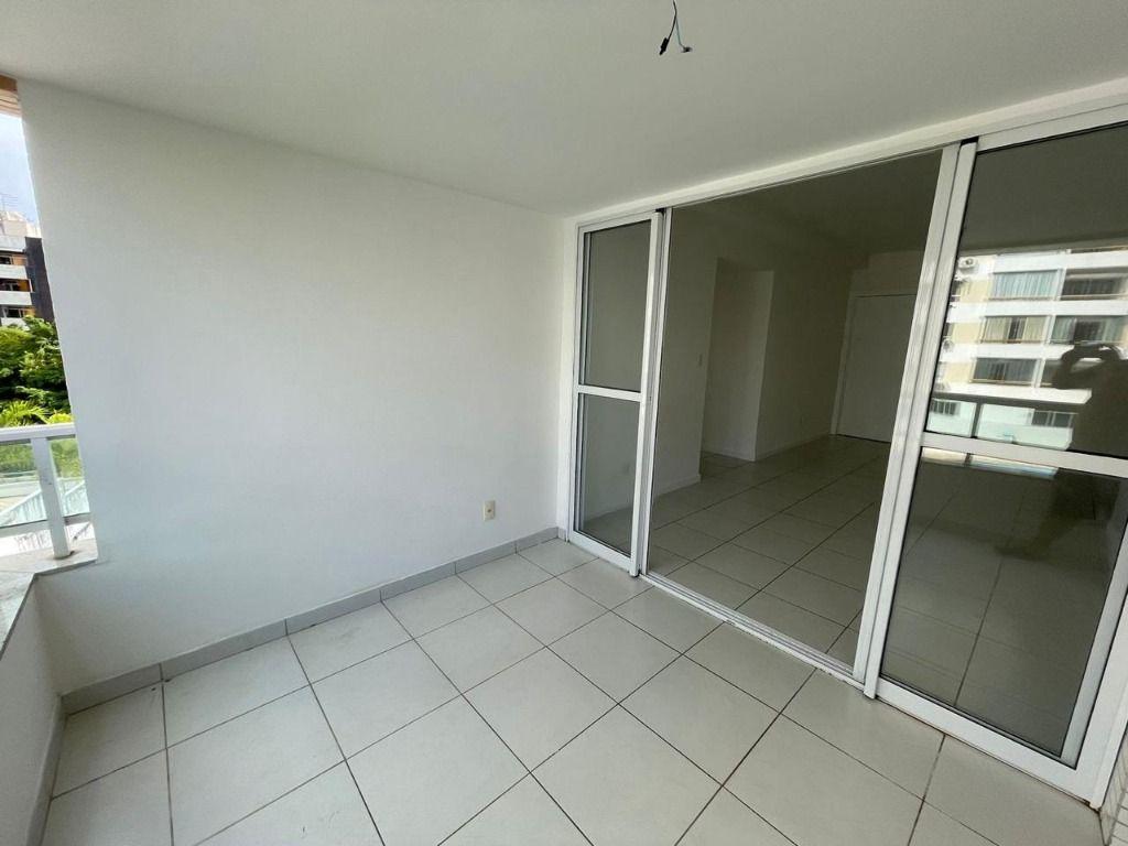 Apartamento à venda com 3 quartos, 93m² - Foto 8