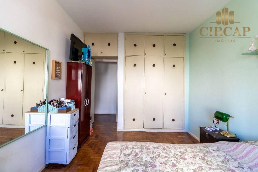 Apartamento à venda com 3 quartos, 139m² - Foto 24