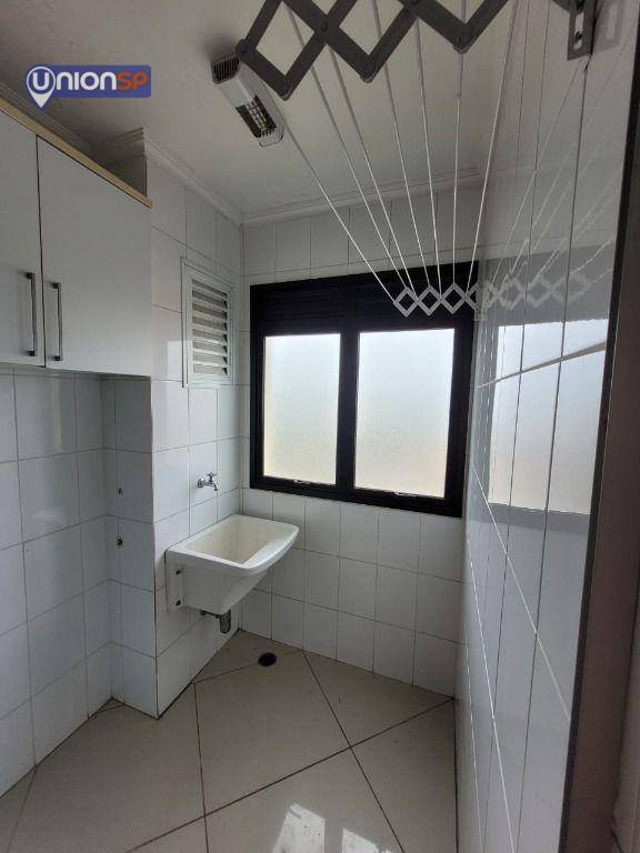 Apartamento à venda com 2 quartos, 56m² - Foto 16