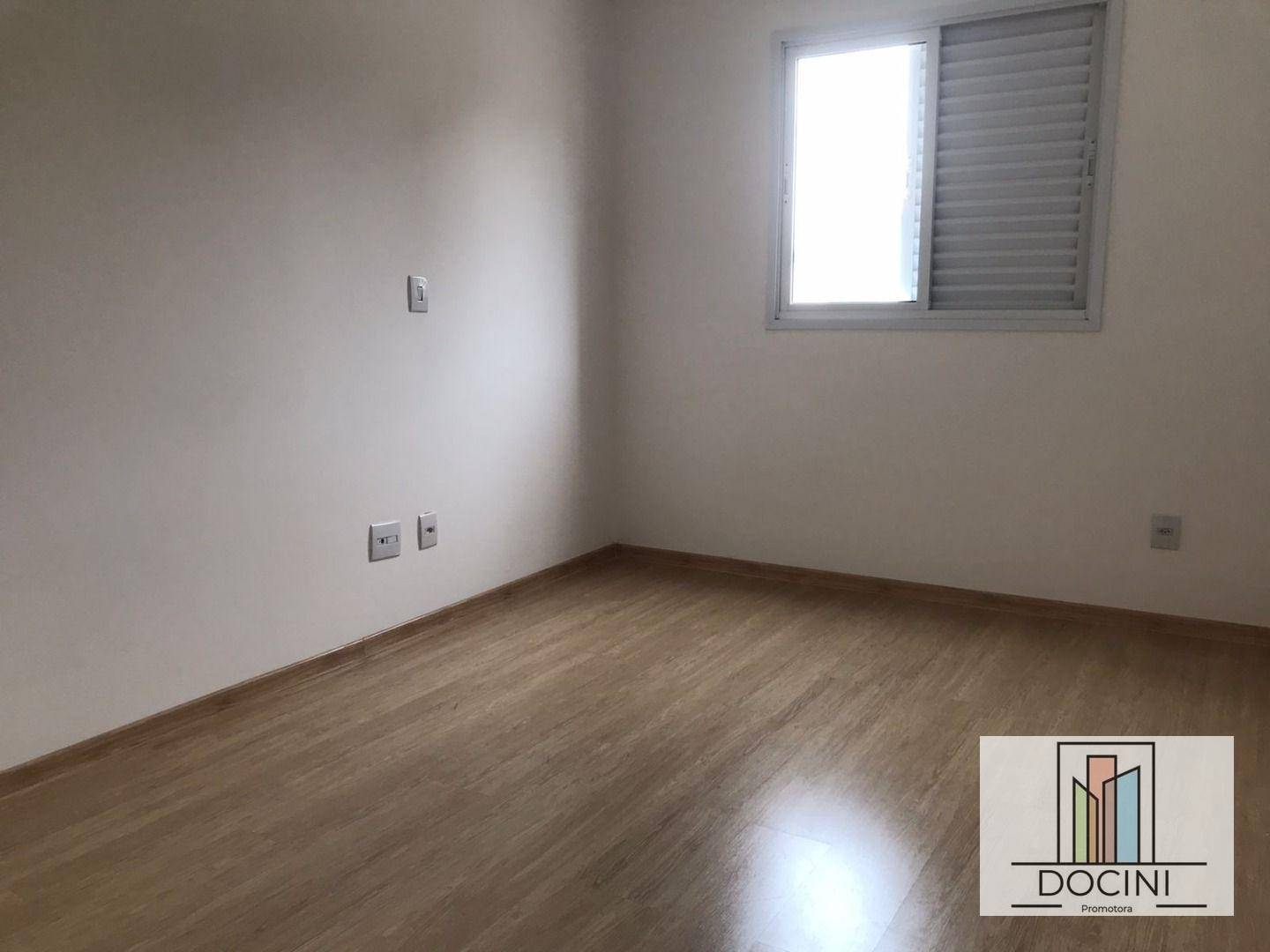 Apartamento à venda com 2 quartos, 69m² - Foto 5