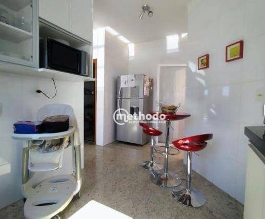 Casa de Condomínio à venda com 3 quartos, 226m² - Foto 14