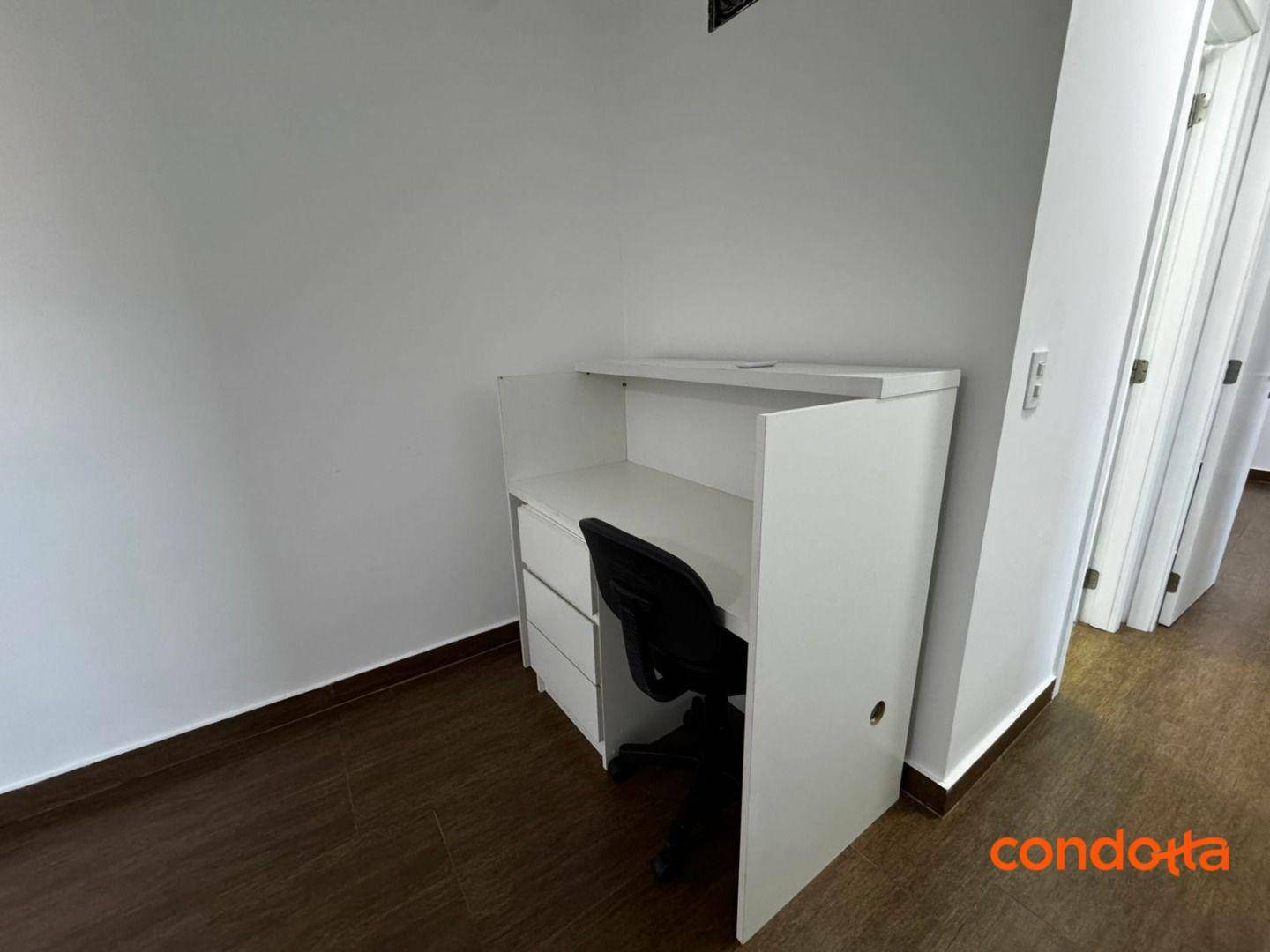 Apartamento para alugar com 3 quartos, 172m² - Foto 14