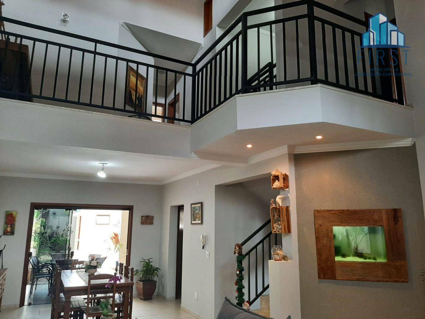 Casa à venda com 3 quartos, 270m² - Foto 13