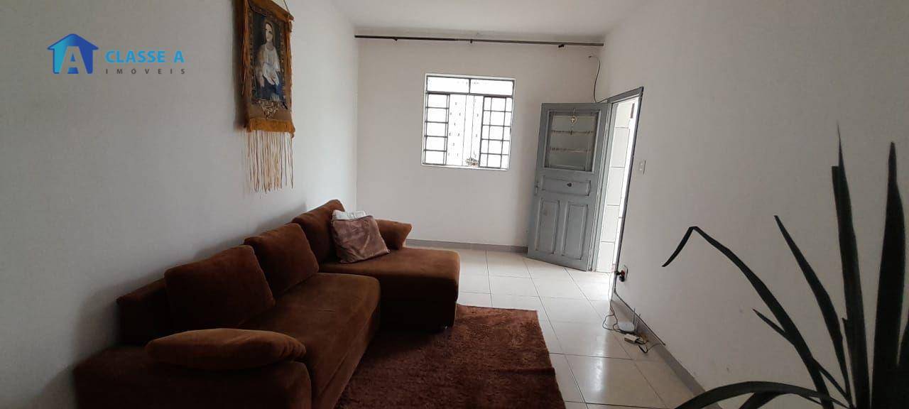 Casa à venda com 3 quartos, 161m² - Foto 8