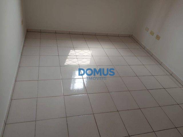 Apartamento à venda com 2 quartos, 50m² - Foto 11