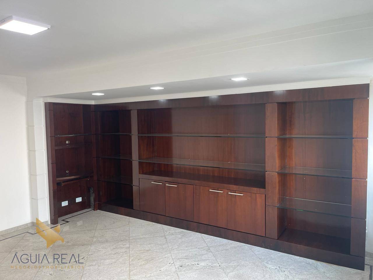 Prédio Inteiro para alugar, 1295m² - Foto 38