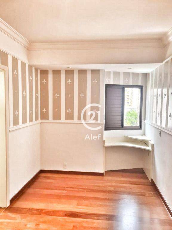 Apartamento à venda com 3 quartos, 114m² - Foto 13