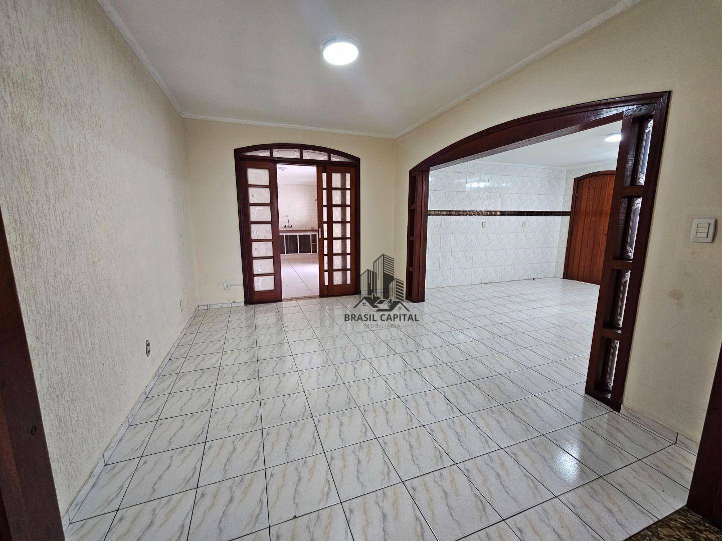 Sobrado à venda com 3 quartos, 300m² - Foto 17