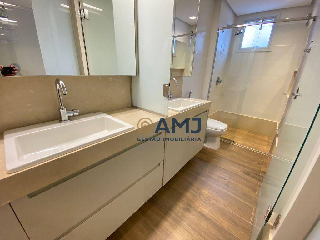 Apartamento à venda com 3 quartos, 260m² - Foto 33