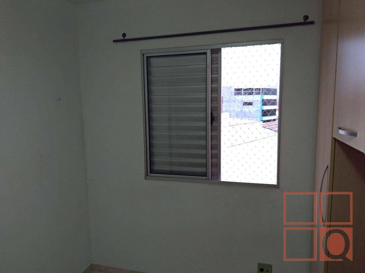 Apartamento à venda com 2 quartos, 50m² - Foto 2