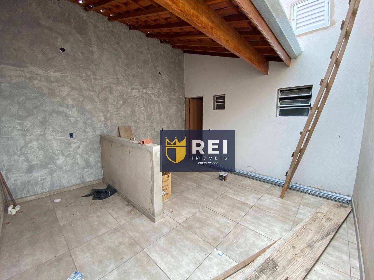 Casa à venda com 2 quartos, 120m² - Foto 27