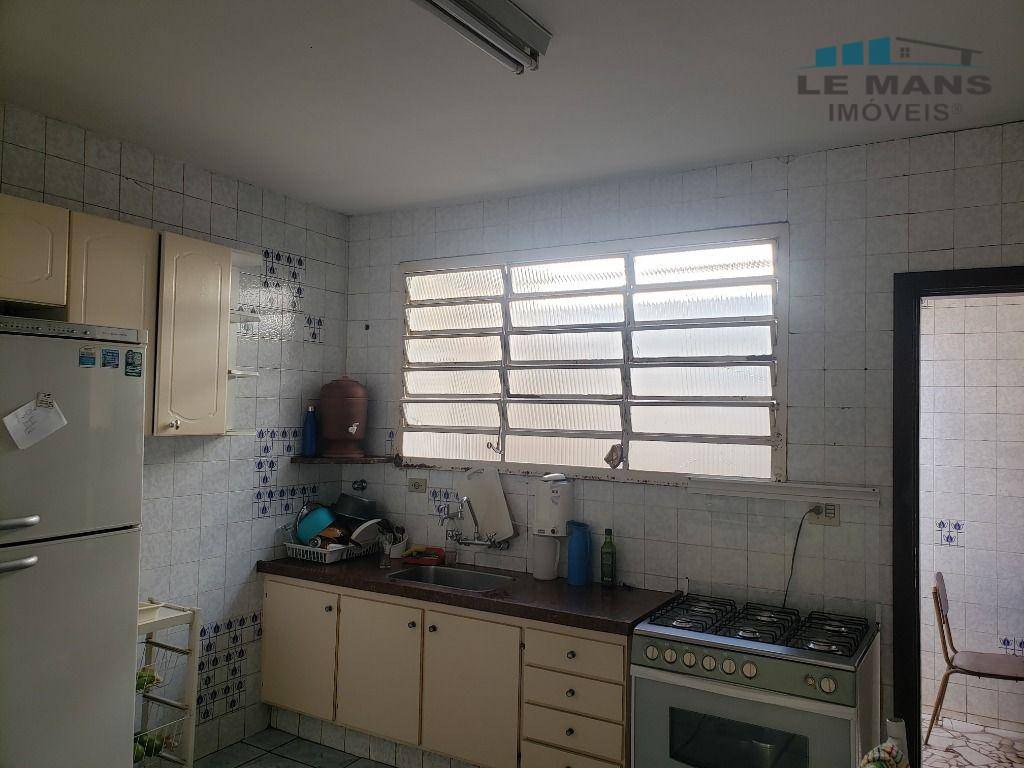 Casa à venda com 3 quartos, 183m² - Foto 5