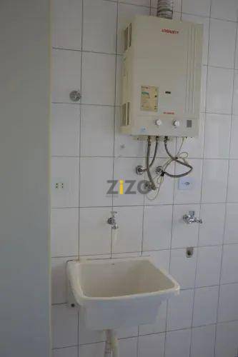 Apartamento para alugar com 3 quartos, 105m² - Foto 8