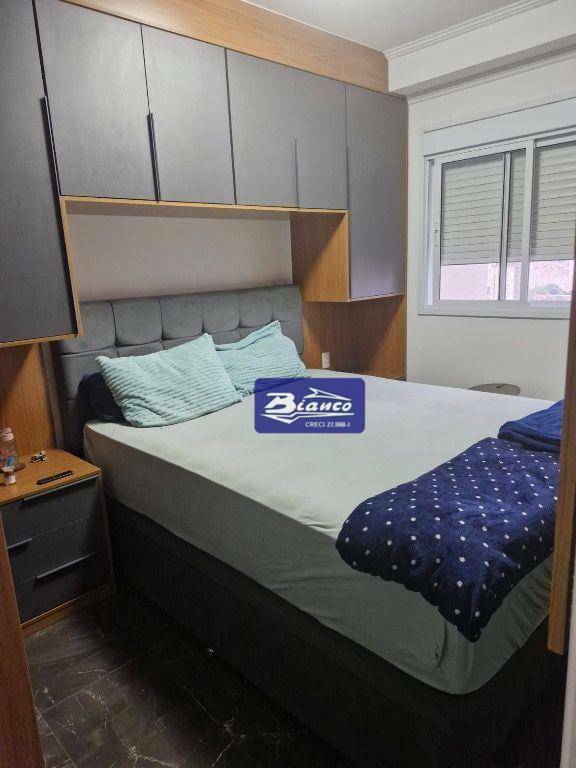 Apartamento à venda com 2 quartos, 68m² - Foto 24