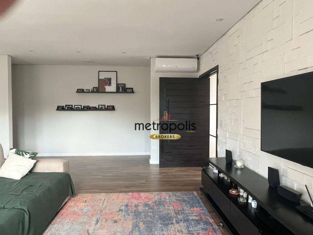 Casa de Condomínio à venda com 4 quartos, 250m² - Foto 4