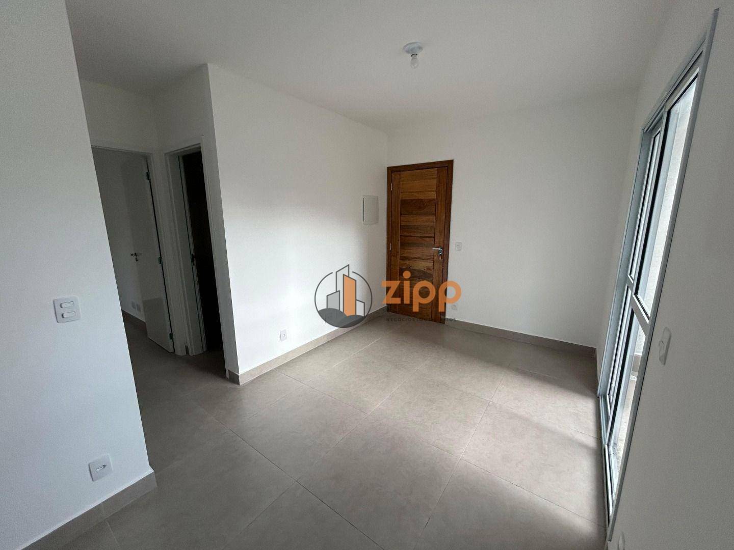 Apartamento para alugar com 2 quartos, 45m² - Foto 1