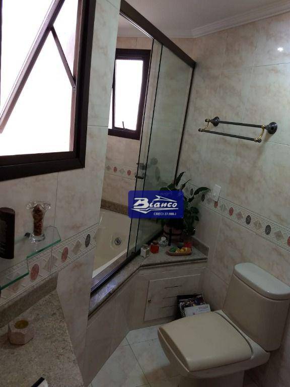 Apartamento à venda com 3 quartos, 149m² - Foto 63