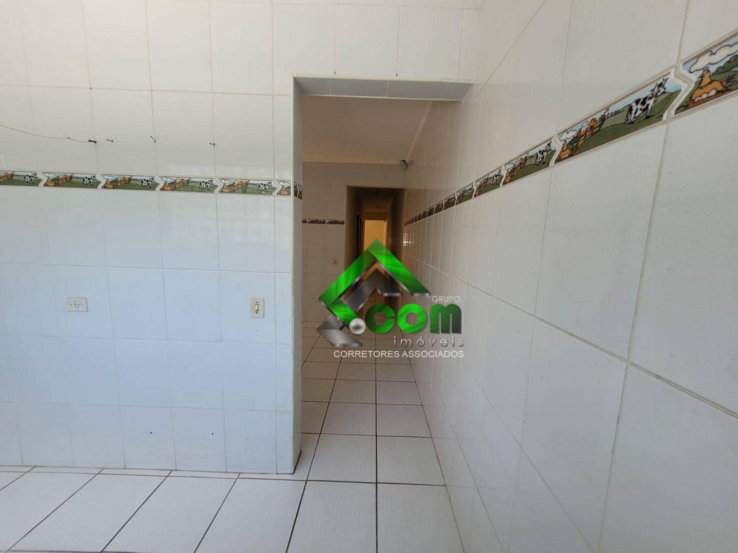 Casa à venda e aluguel com 3 quartos, 170m² - Foto 10