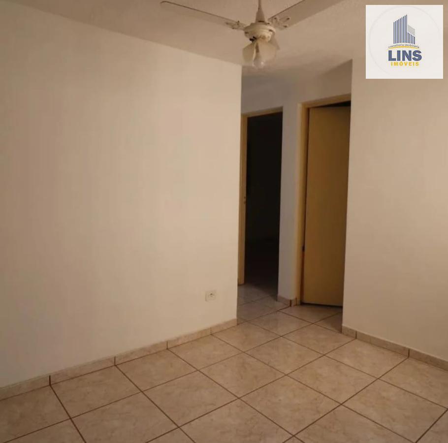 Apartamento à venda com 2 quartos, 45m² - Foto 1