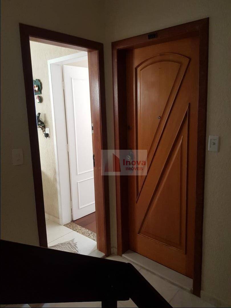 Apartamento à venda com 2 quartos, 96m² - Foto 3