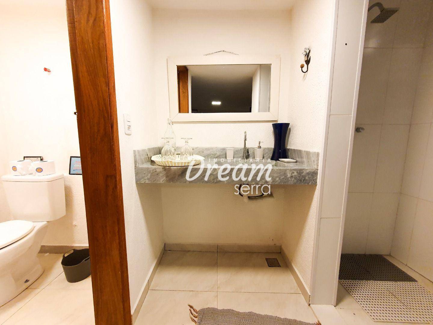 Casa de Condomínio à venda com 4 quartos, 350m² - Foto 37