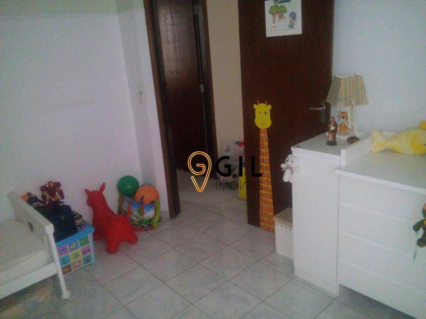 Apartamento à venda com 2 quartos, 68m² - Foto 2