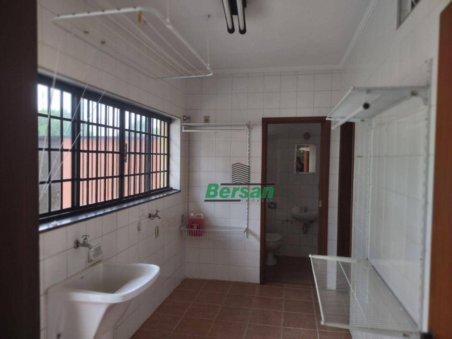 Casa de Condomínio à venda e aluguel com 3 quartos, 286m² - Foto 22