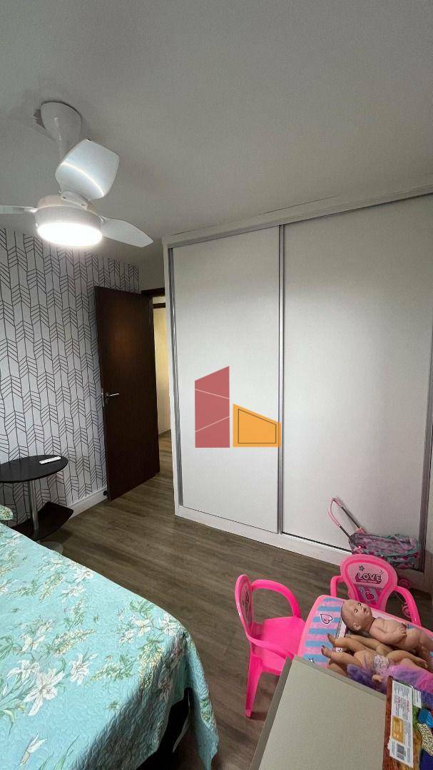 Apartamento à venda com 3 quartos, 85m² - Foto 13