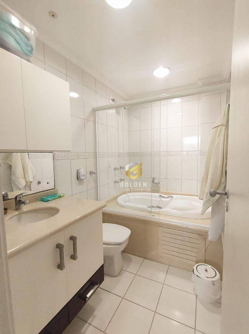 Apartamento à venda com 3 quartos, 130m² - Foto 20