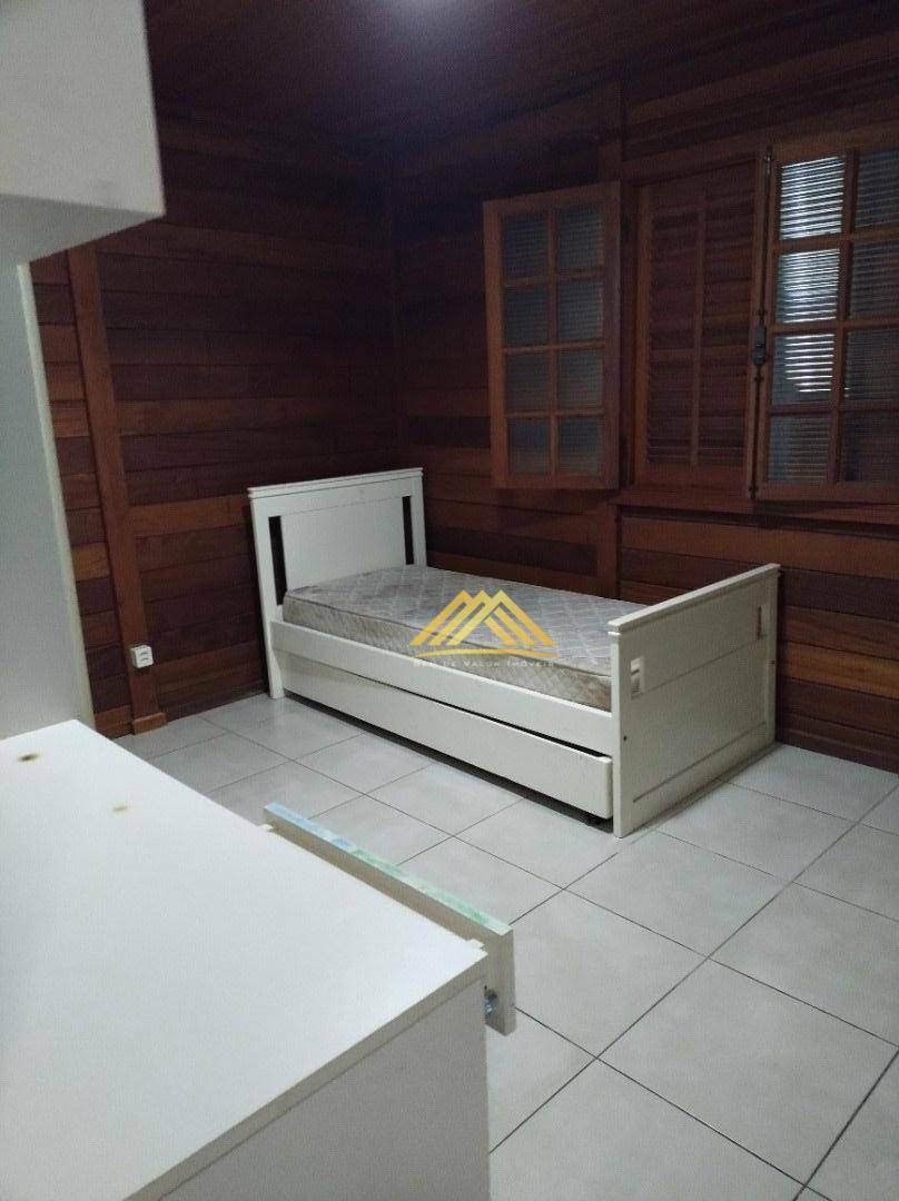 Casa à venda e aluguel com 3 quartos, 400m² - Foto 26