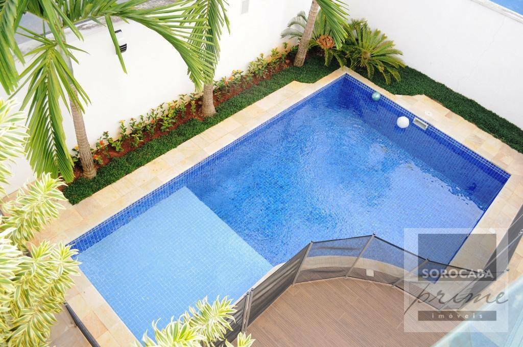 Sobrado à venda com 3 quartos, 388m² - Foto 1