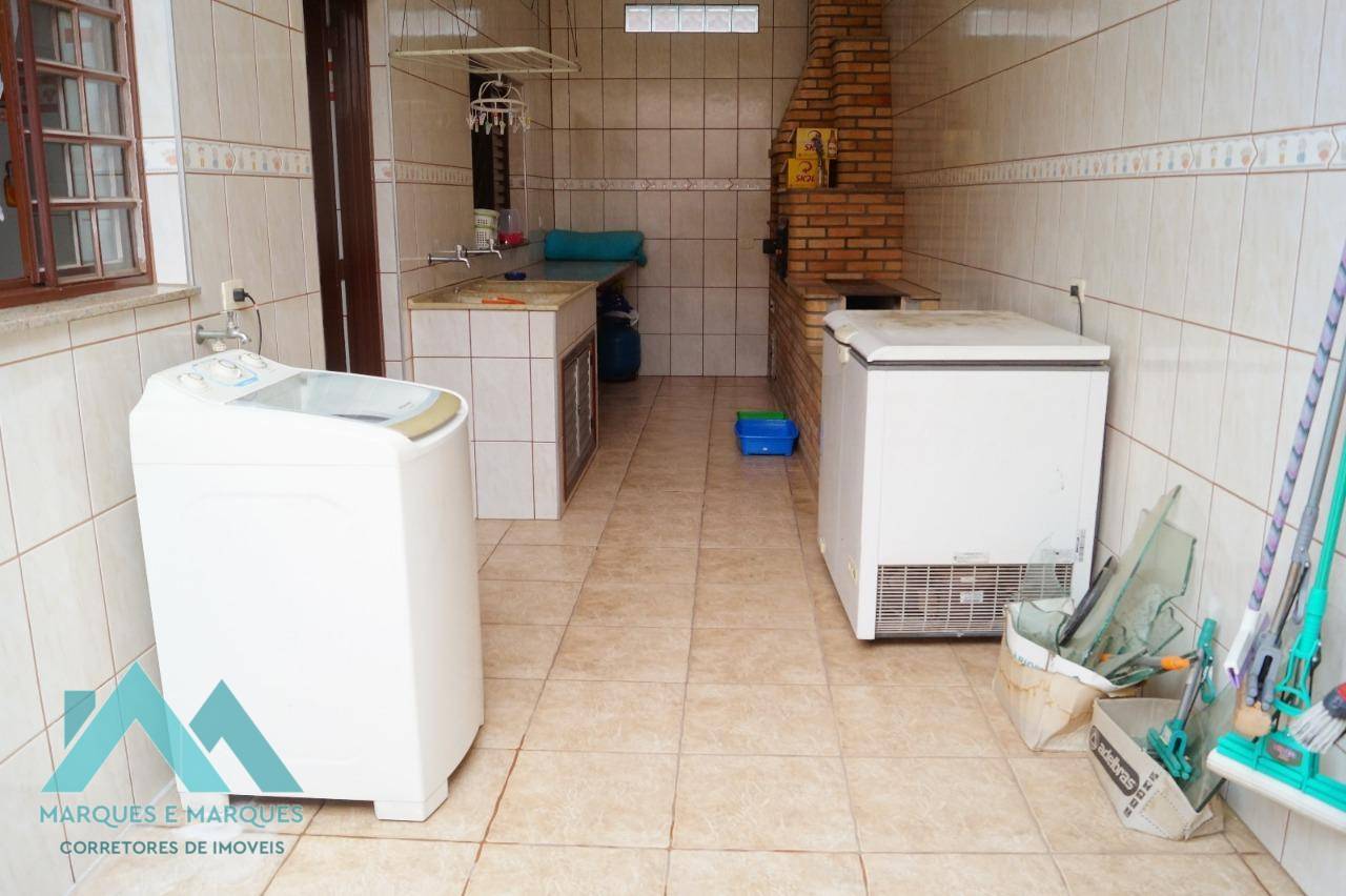 Sobrado à venda com 3 quartos, 289m² - Foto 12