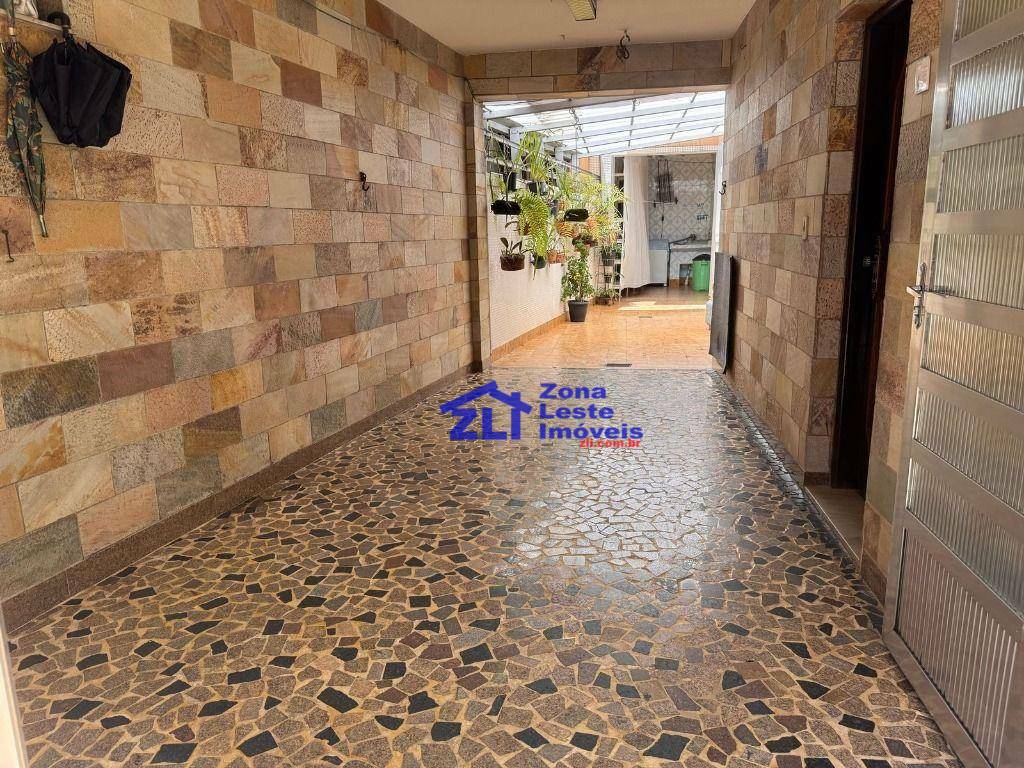 Sobrado para alugar com 3 quartos, 230m² - Foto 21