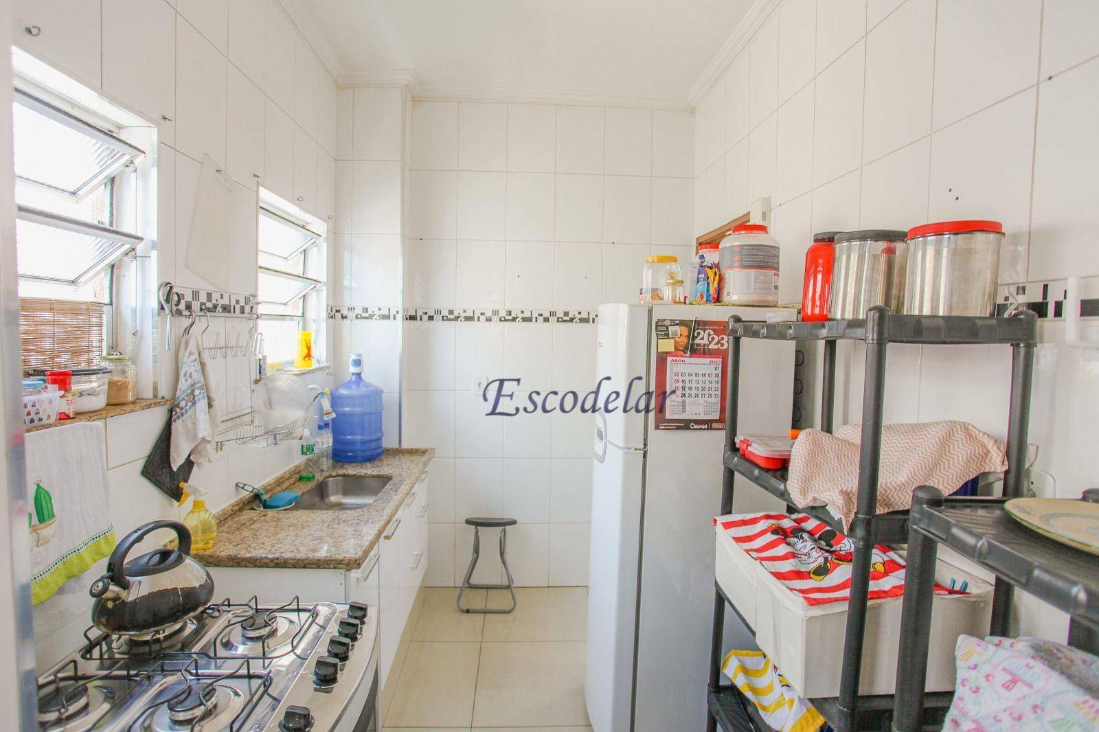 Apartamento à venda com 2 quartos, 64m² - Foto 7