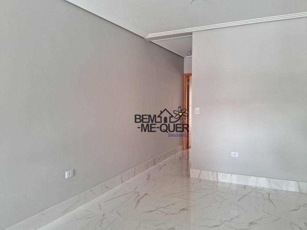 Sobrado à venda com 3 quartos, 150m² - Foto 2