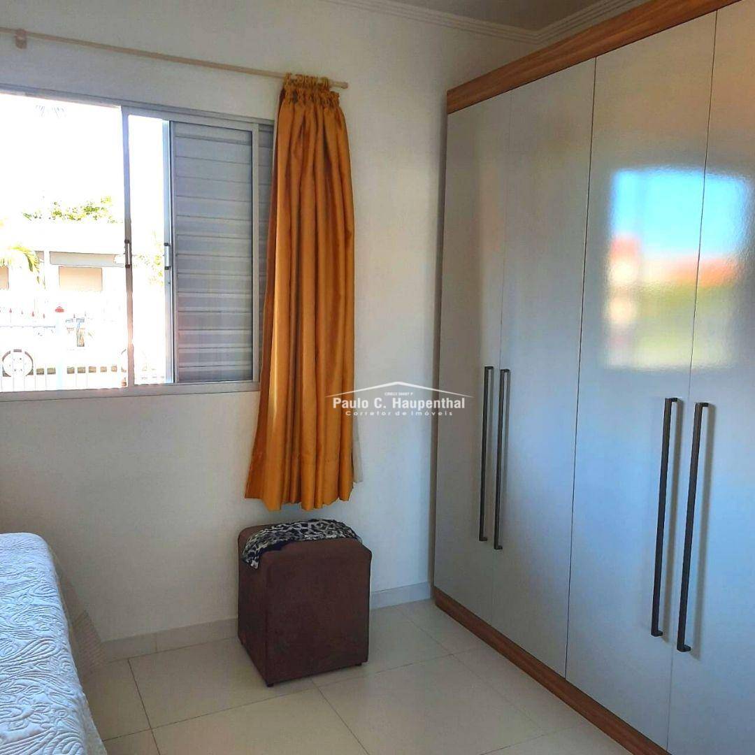 Casa à venda com 6 quartos, 290m² - Foto 12