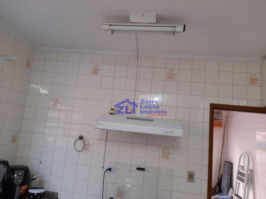 Sobrado à venda com 3 quartos, 220m² - Foto 11