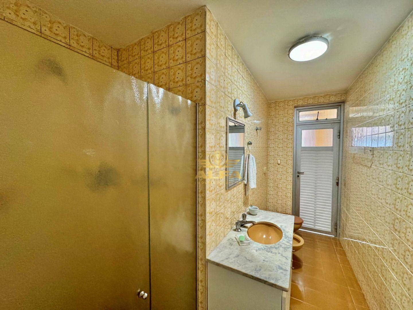 Apartamento à venda com 3 quartos, 134m² - Foto 18