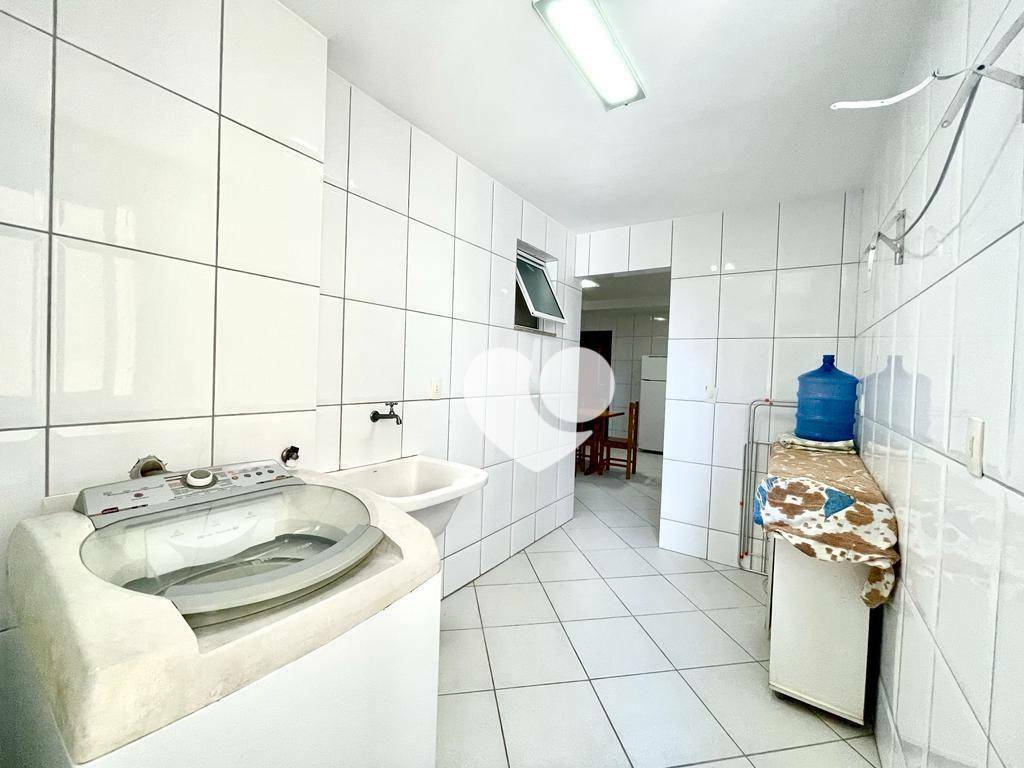 Apartamento à venda com 4 quartos, 211m² - Foto 12