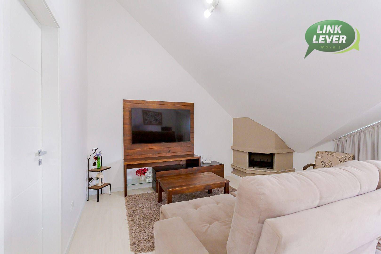 Casa à venda com 5 quartos, 177m² - Foto 33