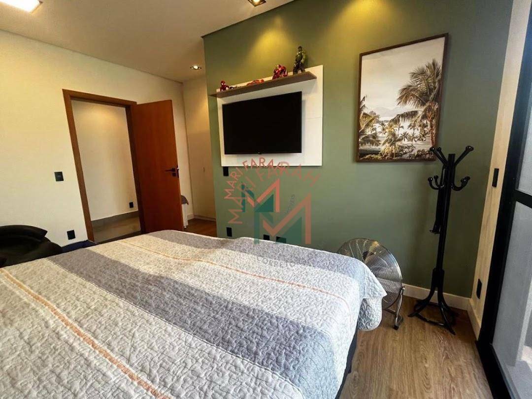 Casa de Condomínio à venda com 4 quartos, 457m² - Foto 14