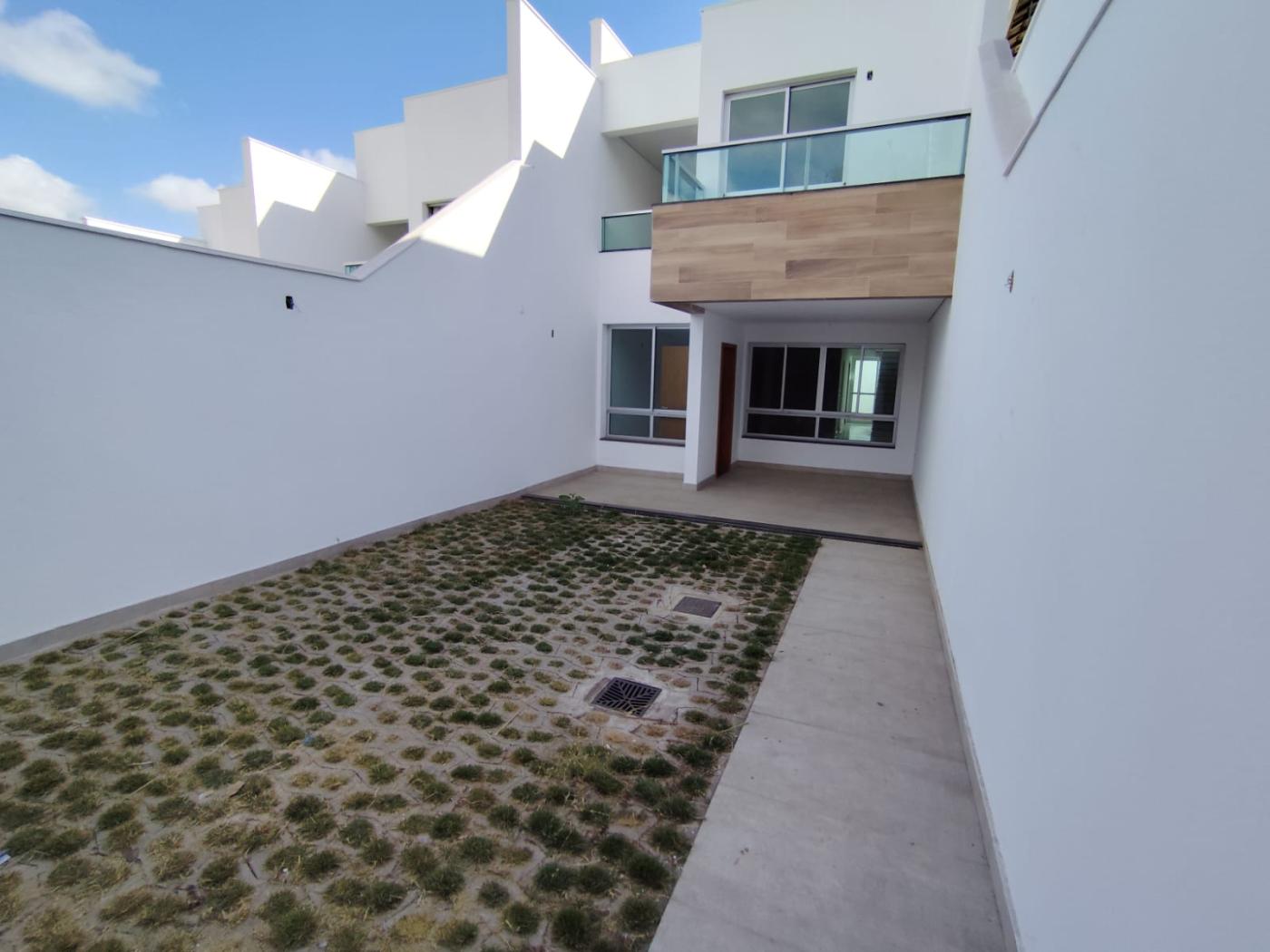 Casa à venda com 3 quartos, 154m² - Foto 8