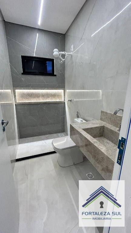 Casa de Condomínio à venda com 4 quartos, 238m² - Foto 12