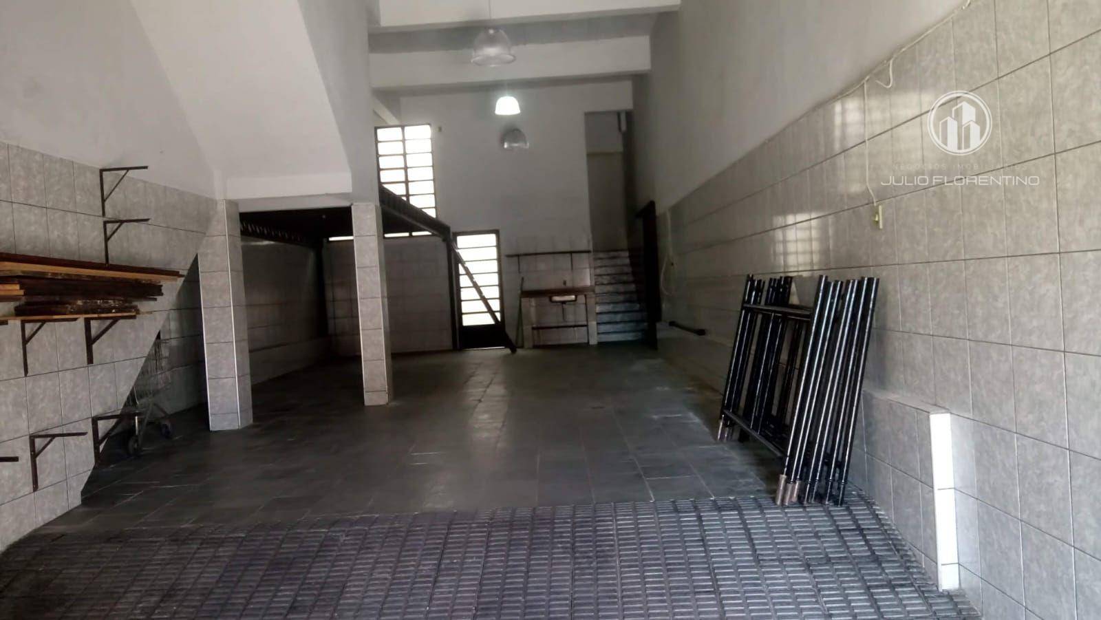 Sobrado à venda com 4 quartos, 490m² - Foto 3