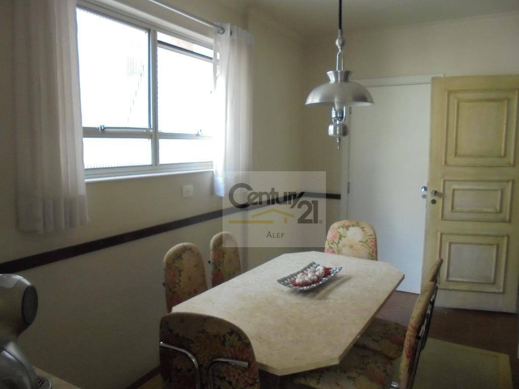 Apartamento à venda com 4 quartos, 210m² - Foto 24